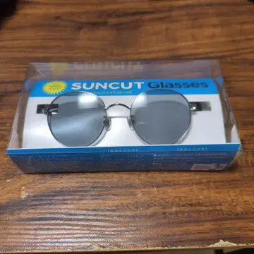 Zoff SUNCUTGlasses/UV 100% CUT