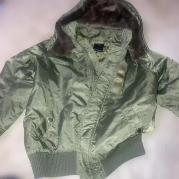 새상품급 AZUL by moussy N2b 타입 점퍼 사이즈 S