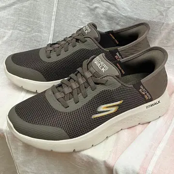 미사용 새상품 스케쳐스 26.5cm 슬립인즈 스니커즈 신발