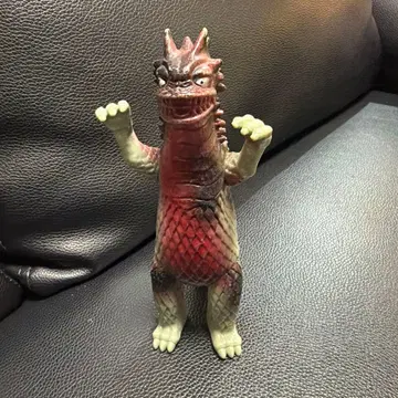 베무라 괴수 피규어 빨강 그린 그라데이션 약 20cm