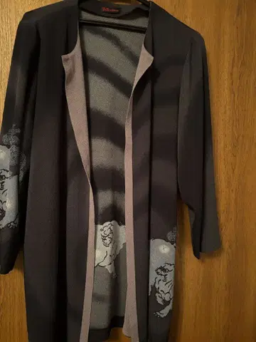 사자 자수 긴팔 가디건