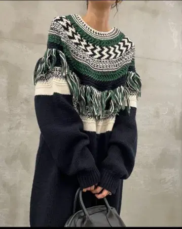 완판템 비어즐리 BEARDSLEY 자카드 프린지 니트 튜닉