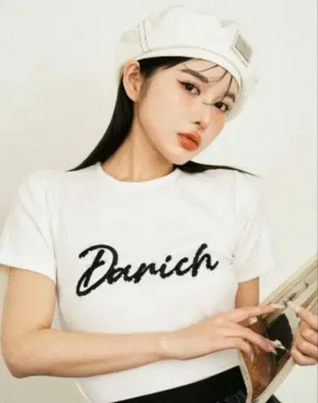 Darich 자수 펄 T셔츠