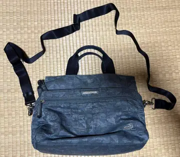 크로커다일 숄더백