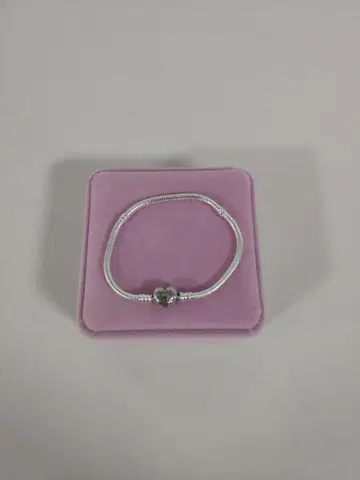 실버 하트형 참 팔찌