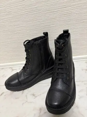 안나 마리아 천연 가죽 아웃 스티치 레이스업 숏부츠