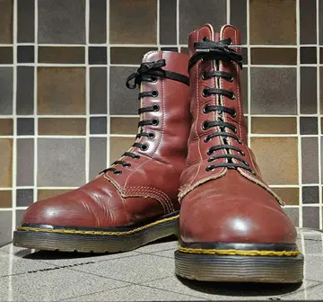 [레어 90년대] 닥터마틴 10홀 사이즈 UK6