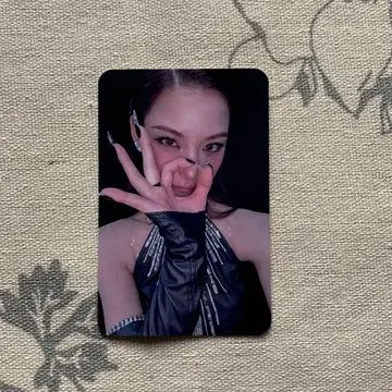 izna 이즈나 Mamma Mia 사전 예약 mai 3주차 트레이딩 카드