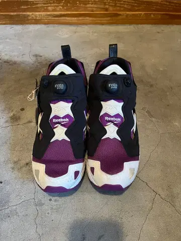 리복 인스타 펌프 퓨리 95 퍼플 28cm