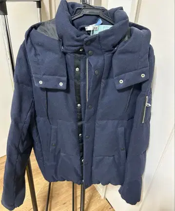 NANO UNIVERSE 후드 부착 네이비 다운 자켓 클리닝 완료