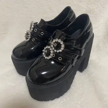 bubbles 버블스 더블 버클 슈즈 통굽 가죽 신발