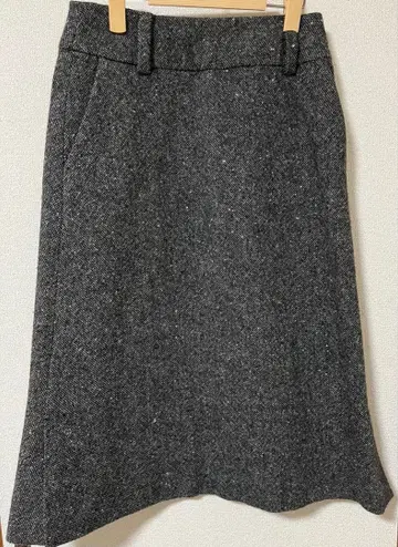 마가렛호웰 울 트위드 네프 스커트