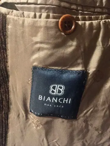 Bianchi 다크 브라운 테일러드 자켓