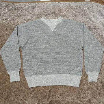 40 새상품급 헬러스 카페 웨어하우스 맨투맨