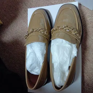 아르테미스 다이애나 베이지 로퍼