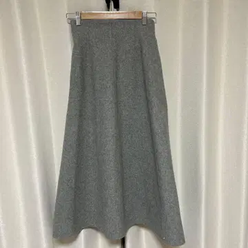그레이 플레어 롱 스커트 울 소재