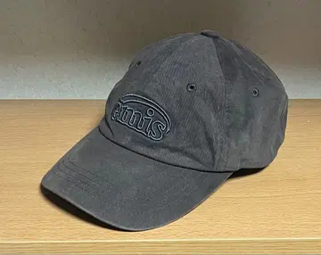 할인 가능! emis 에 자수 캡 차콜 그레이 한국