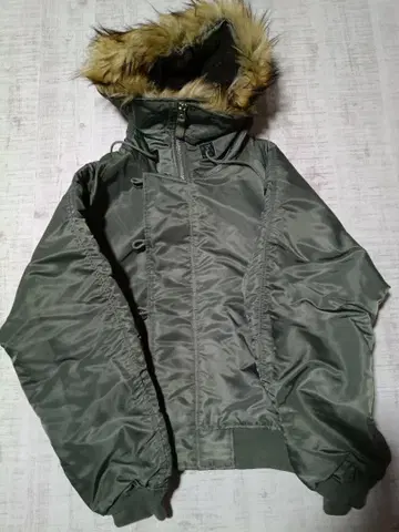 [ 새상품급 ] N2B 플라이트 자켓 M 사이즈