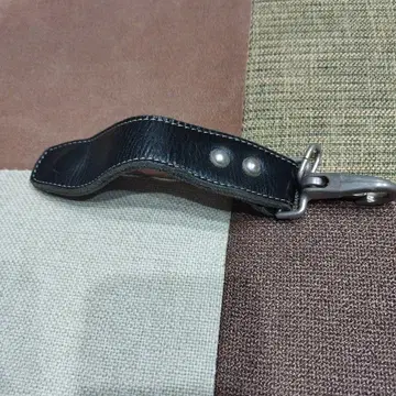 가죽 벨트 루프 블랙 카라비너
