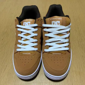 DC SHOE USA 브라운 스니커즈