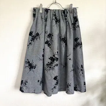 [잇츠데모] 플로키 플라워 자카드 스커트 허리밴딩 꽃무늬 플레어