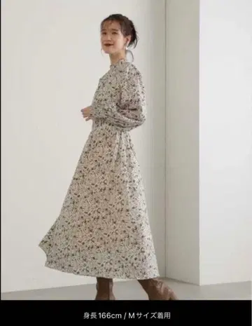 N. N. 도트 내추럴 뷰티 베이직 롱 원피스