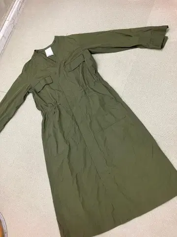 (K11282) 윔 가젯 Whim Gazette 카키 원피스