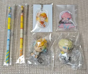 니지산지 아카기 웬 우사미 리토 히바치 마나