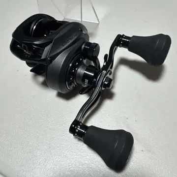 아부 가르시아 레보 비스트 41-L 5:8:1 왼쪽 컨디션 최상