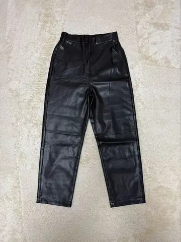 [ 새상품급 ] VERM par Iena 가죽 팬츠