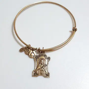 뱅글 팔찌 alex & ani 성 테레사 메달 놋쇠