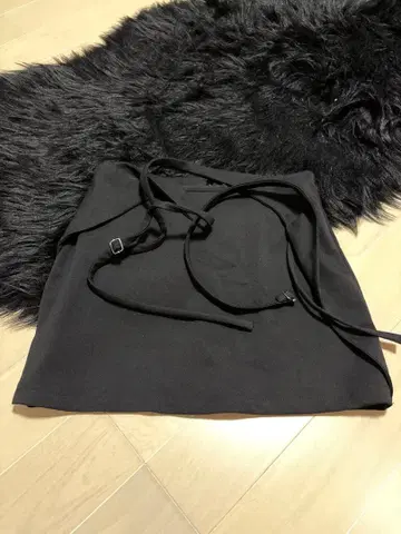 MELT THE LADY 프론트 크로스 타이트 스커트