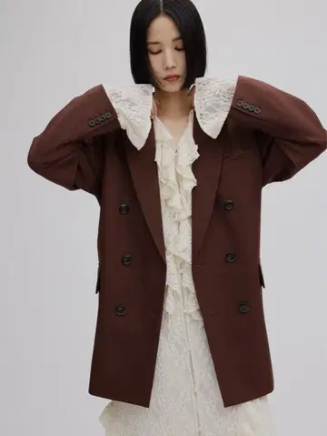 AMERI UND YOKE DESIGN JACKET