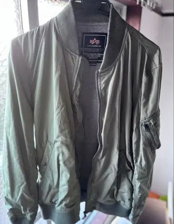 ALPHA INDUSTRIES MA-1 플라이트 자켓 X-LARGE