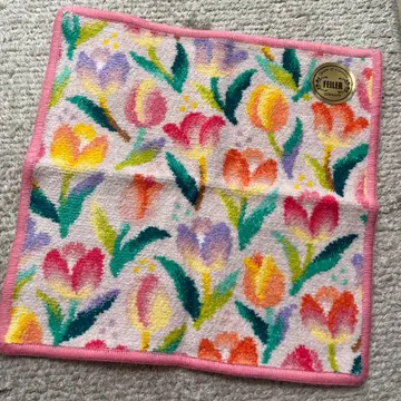 새상품 러브러리 바이 페이 튤립 손수건