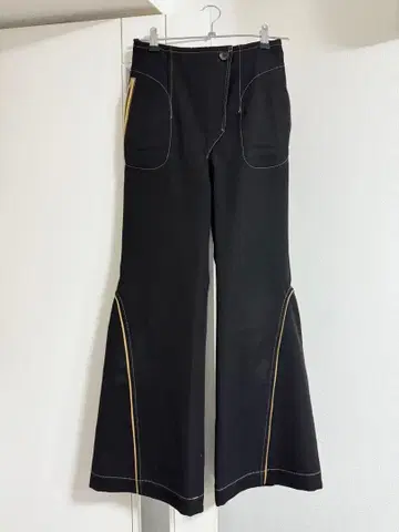 [ 새상품급 플레어 팬츠 ] unitedtokyo