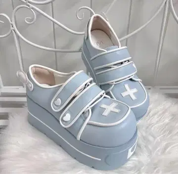 라이트 블루 통굽 스니커즈 사이즈 36