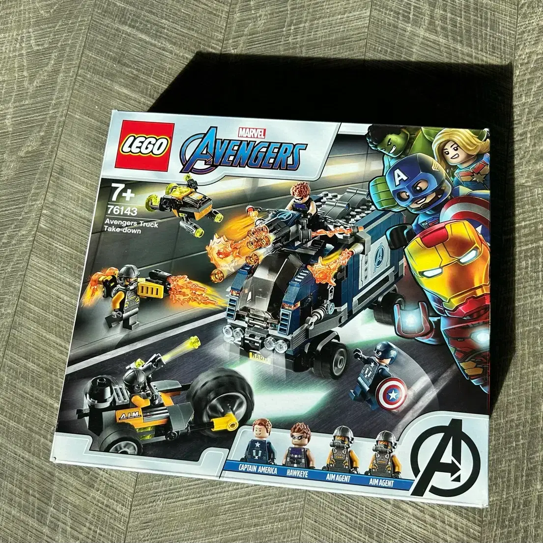 Lego Avengers Truck Attack 76143