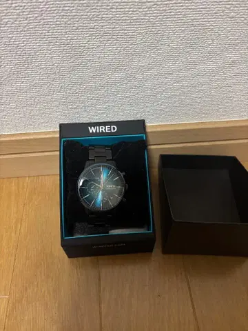 WIRED 쿼츠 손목시계 블랙