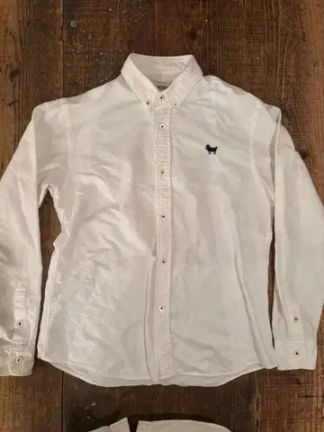 weac. 화이트 퍼그 셔츠 사이즈 2