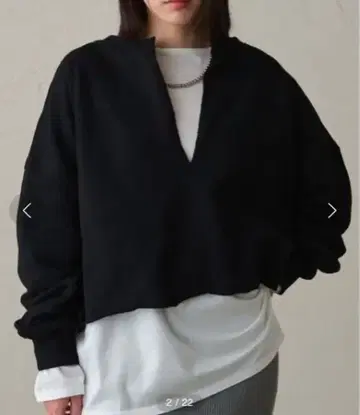 미사용 LOUNGEDRESS 스키퍼 숏 맨투맨 블랙