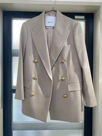 FRAY I.D 베이지 테일러드 자켓