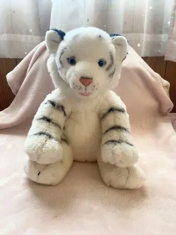 주말 한정 가격!! 빌드어베어 화이트 타이거 백호 오픈 마우스 봉제 인형