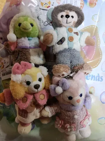 새상품 시크릿 오브 스노우 위 데이 인형 배지 세트