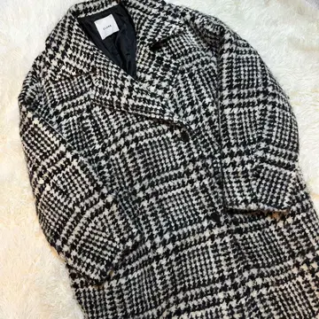 정품 클라네 SHORT SHAGGY COCOON OVER COAT