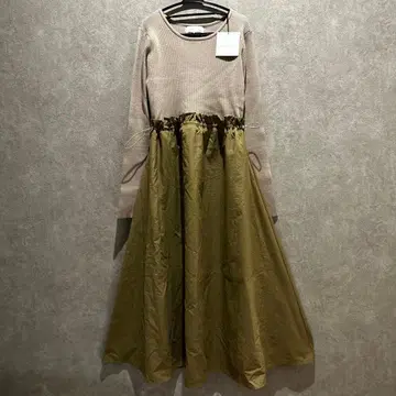 카프리슈 레마쥬 도킹 원피스 리브 니트