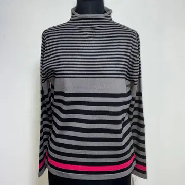 인기 새상품 스트레치 보더 니트 미세스 보틀넥 차콜 x 크로