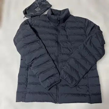 새상품급 파우치 포함 울트라 라이트 다운 자켓 나노 디자인 네이비 XL