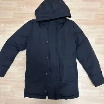 PYRENEX 블랙 다운 자켓 FR S/M