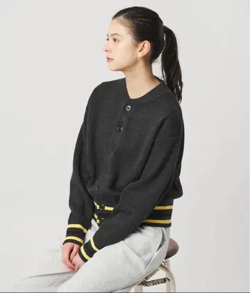 이번 시즌 새상품급! 울 블렌드 라인 가디건